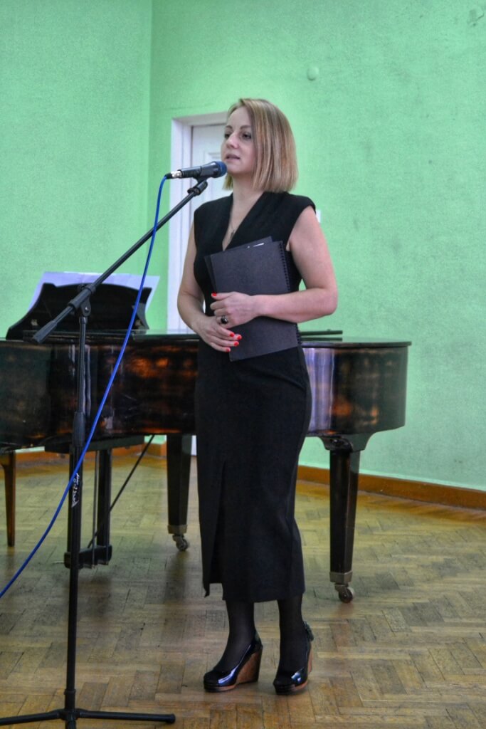 Поэтесса Надежда Третьякова приняла участие в музыкально-поэтическом концерте