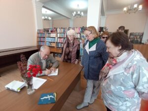 В БИБЛИОТЕКЕ ИМЕНИ НИКИТИНА ПРОШЛА ВСТРЕЧА С ИВАНОМ ЩЁЛОКОВЫМ