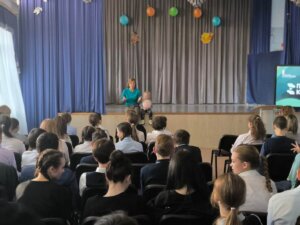 В Воронеже выступила луганская поэтесса