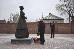 В АННЕ ВРУЧИЛИ III ЕЖЕГОДНУЮ ПРЕМИЮ ИМЕНИ ЕВДОКИИ РОСТОПЧИНОЙ