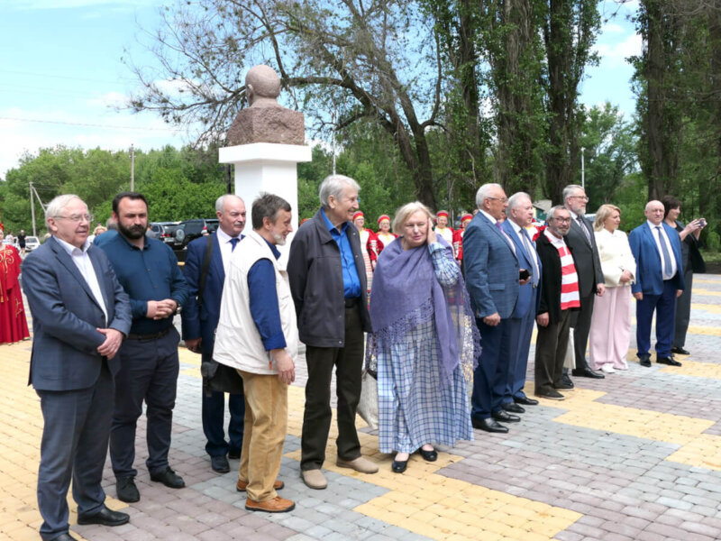 ТЫ С ПРАВДОЙ РАЗМИНУТЬСЯ НЕ СПЕШИ… 100-летие Егора Исаева в Коршево