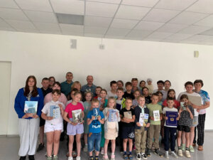 ПОЭЗИЯ НЕ УХОДИТ В ПРОШЛОЕ, ЖИВЁТ РЯДОМ С НАМИ