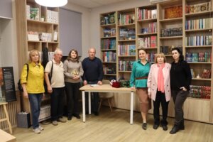 В БИБЛИОТЕКЕ ИМ. В.М. КУБАНЁВА ПРОШЛА ПРЕЗЕНТАЦИЯ КНИГИ ИВАНА ЩЁЛОКОВА «ГОРОД НА ЛУЧАХ ЗАРИ»